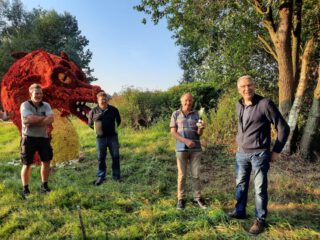 Tied Zat wint publieksprijs Rekkens Bloemencorso met ‘Nessie’