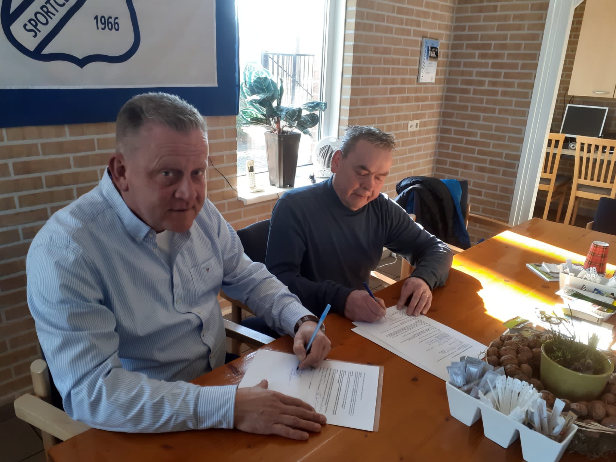 Marcel Platje tekende zondag contract bij Haarlo
