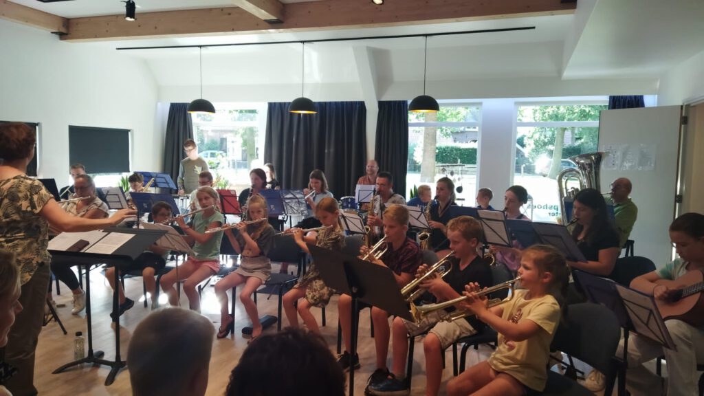 Welke Muziek Luistert De Jeugd