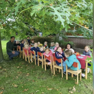 Gi-ga-groen! onder de boom bij OBS Noord - Nieuws uit Berkelland