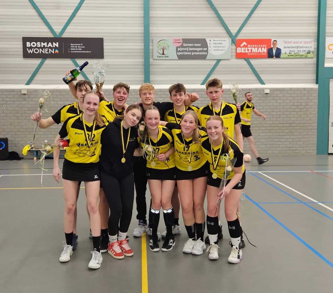 A1 Korfbalvereniging Olympia 22 Kampioen A1 Korfbalvereniging Olympia 22 Kampioen