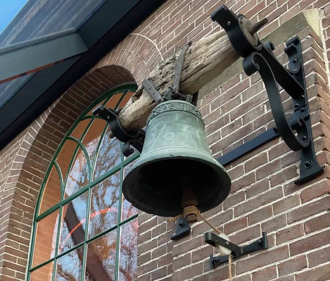 Eetcafe Rekken: Niet aan de grote klok hangen