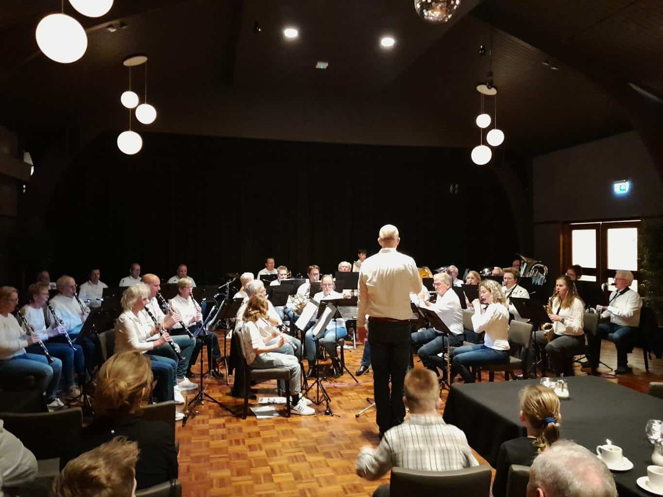 Muziekvereniging Amicitia Geesteren zoekt nieuwe dirigent(e)