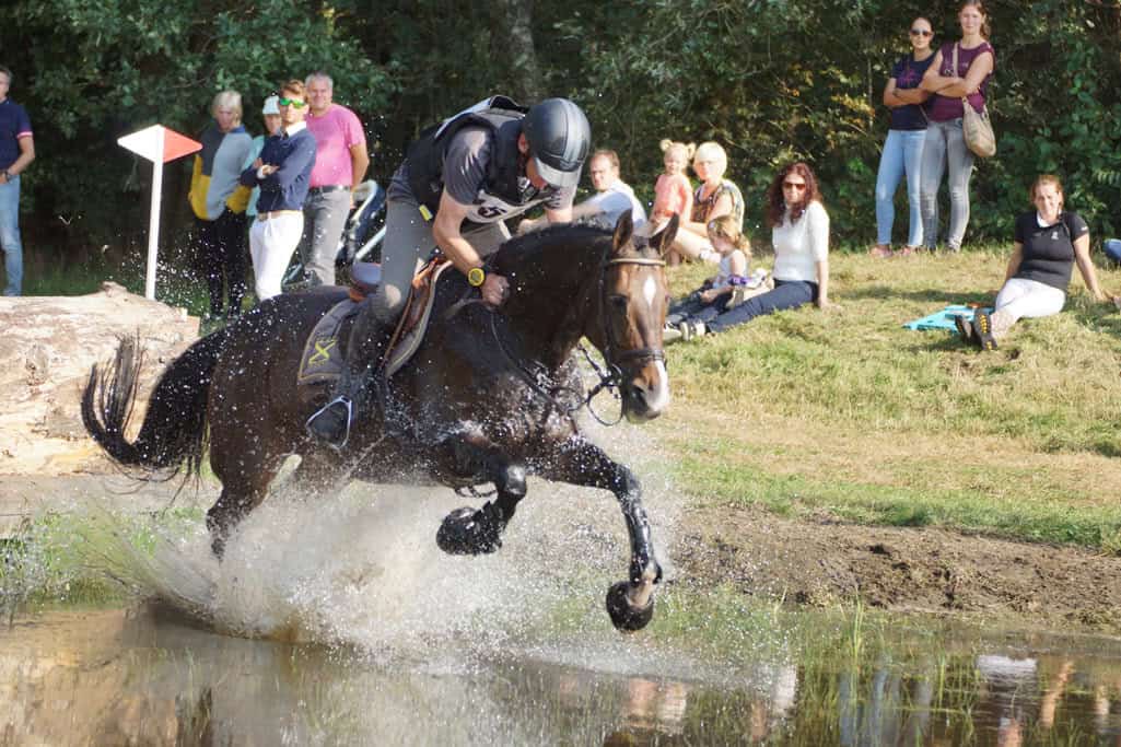 Zeventig jaar traditie dreigt te verdwijnen: behoud SGW De Bollert Brons