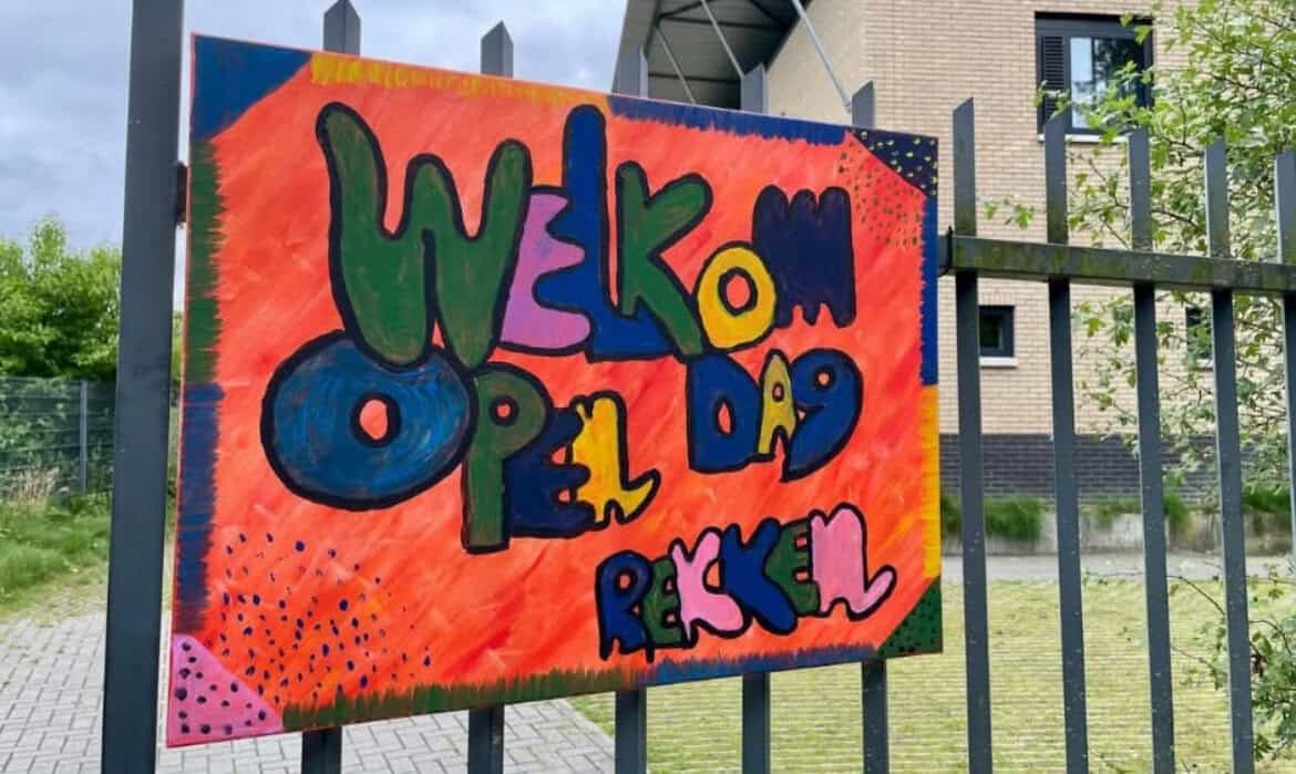 Open Dag opvanglocatie jonge vluchtelingen in Rekken