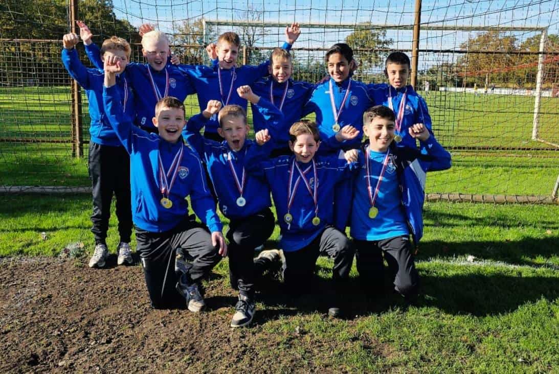 DEO JO11 pakt kampioenschap -