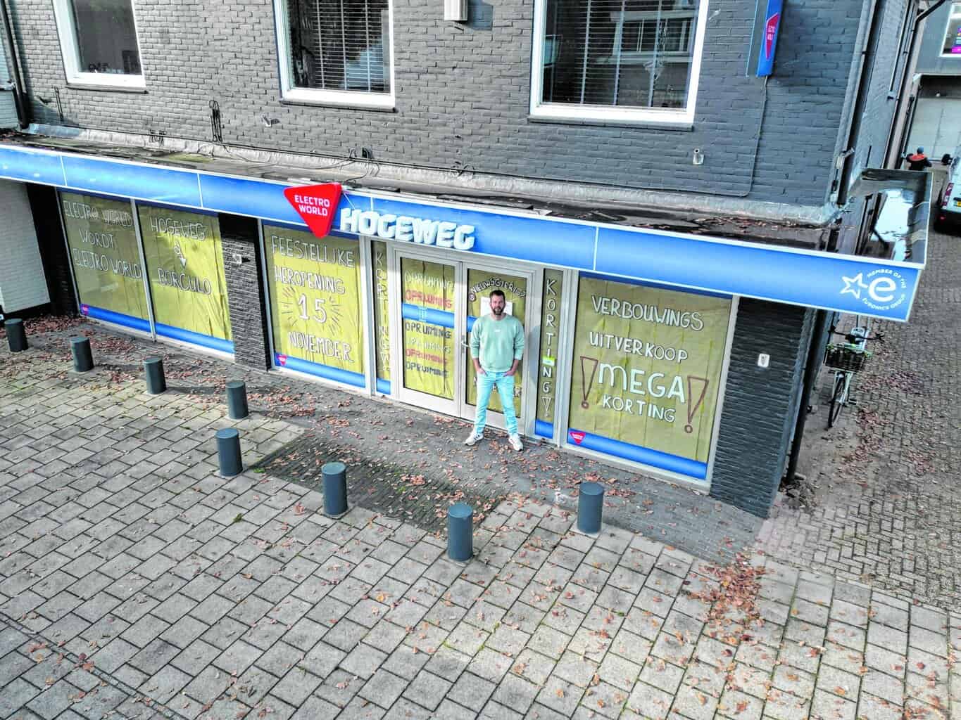 Carlo Notten opent vernieuwde Electro World Borculo -