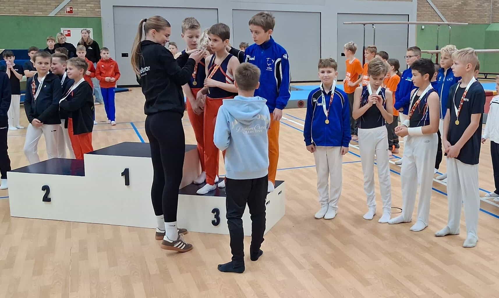 Zilver voor Odival Eibergen turner Oliver in Aalten -