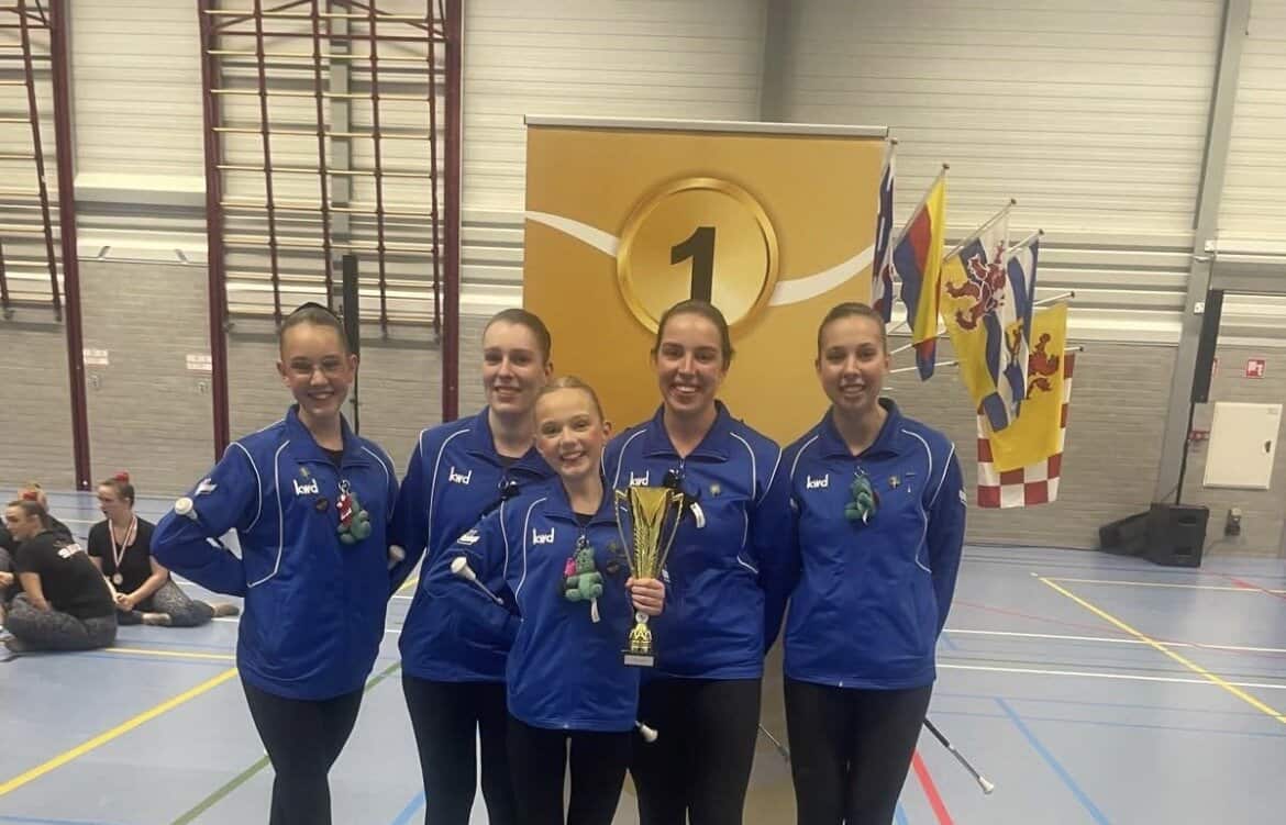 Twirlgroep Volharding Borculo naar NK in Almere -