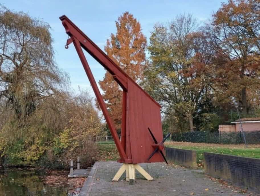 Haventakel uit Eibergen wordt tijdelijk weggehaald voor onderhoud -