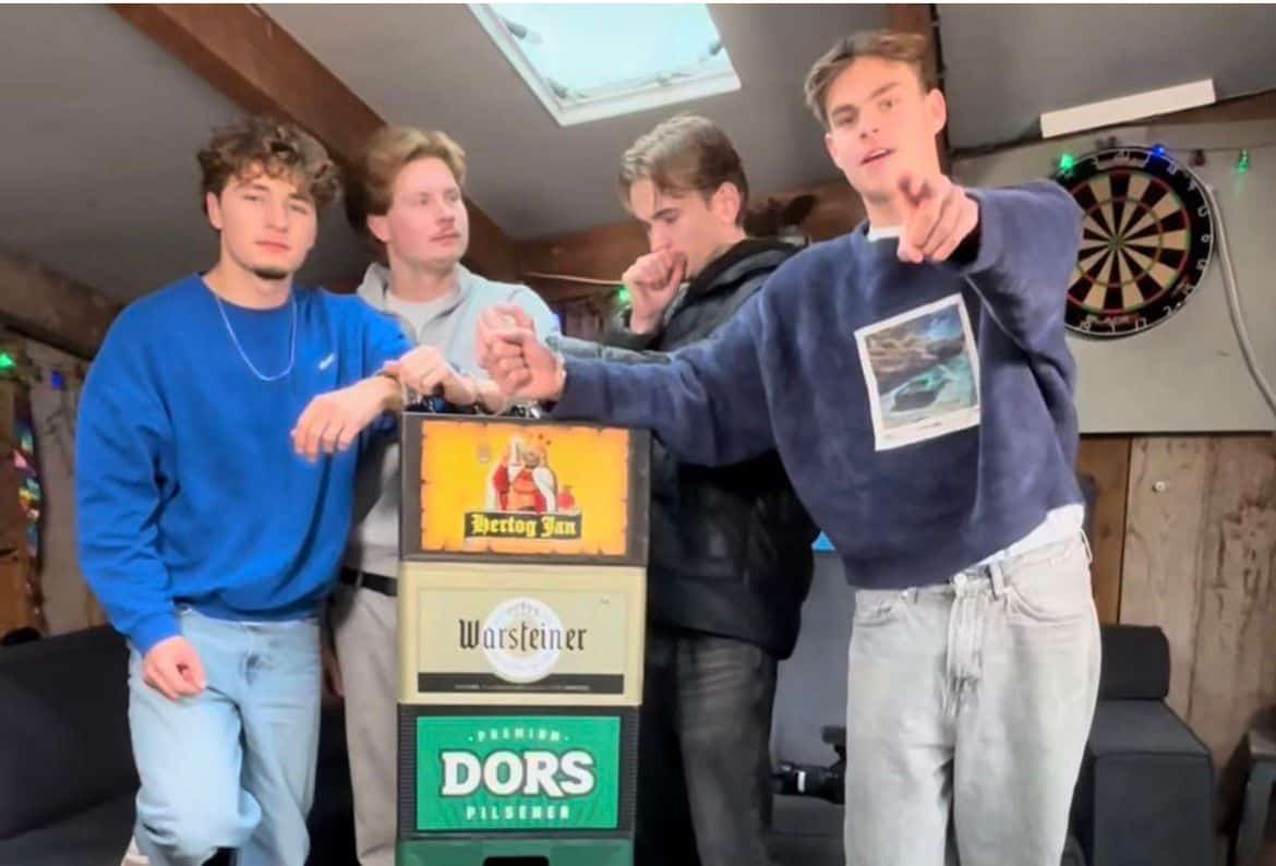 Vijf vrienden uit Neede bouwen samen aan het succes van HennieTV