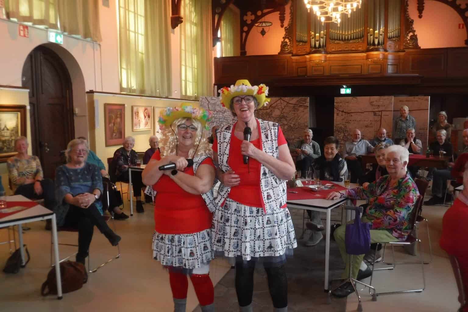 Zonnebloem Rekken geniet en lacht met de Sotte Sussen