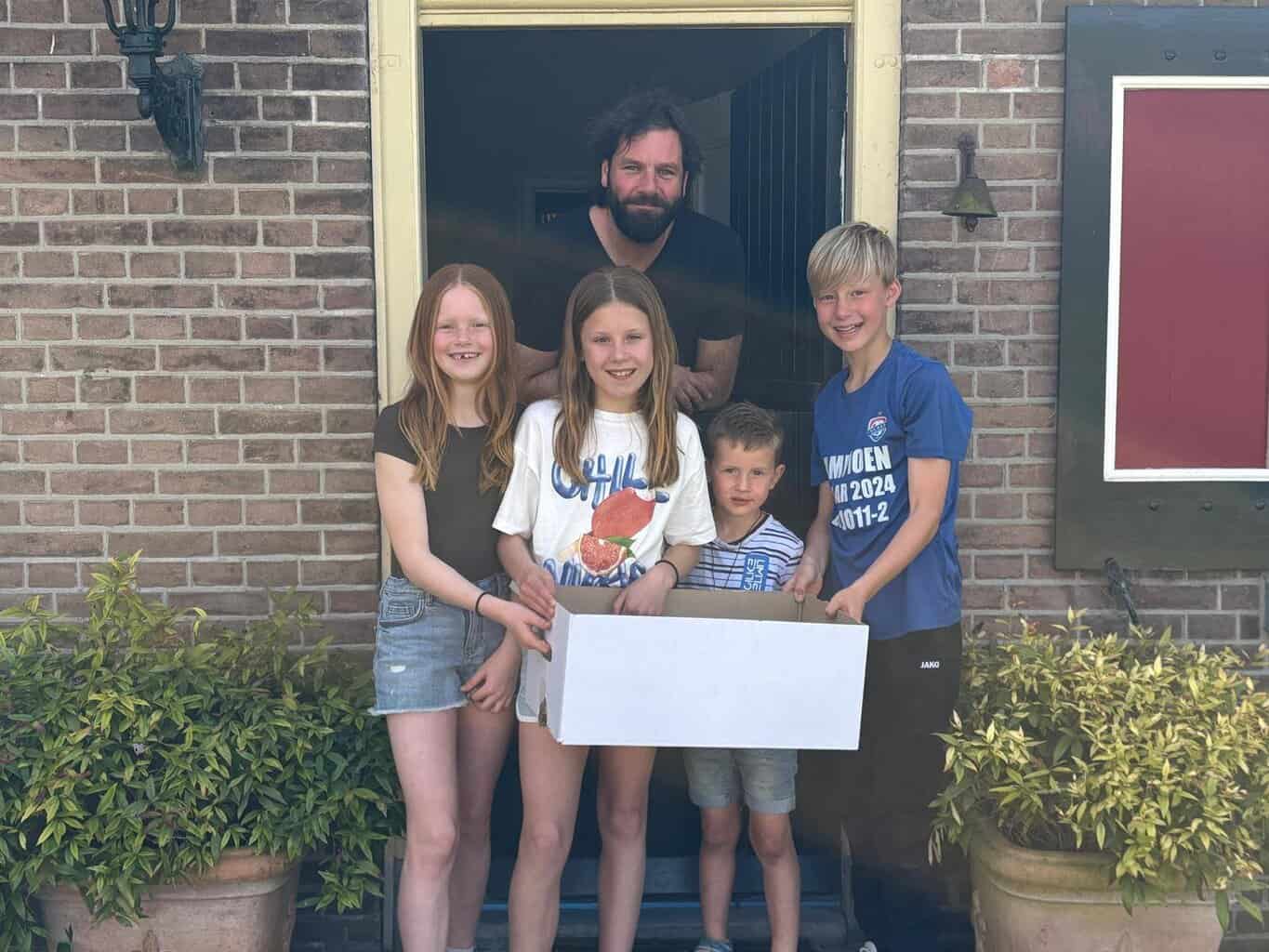 Jeugd v.v. DEO weer op pad met eieractie voor Pasen -