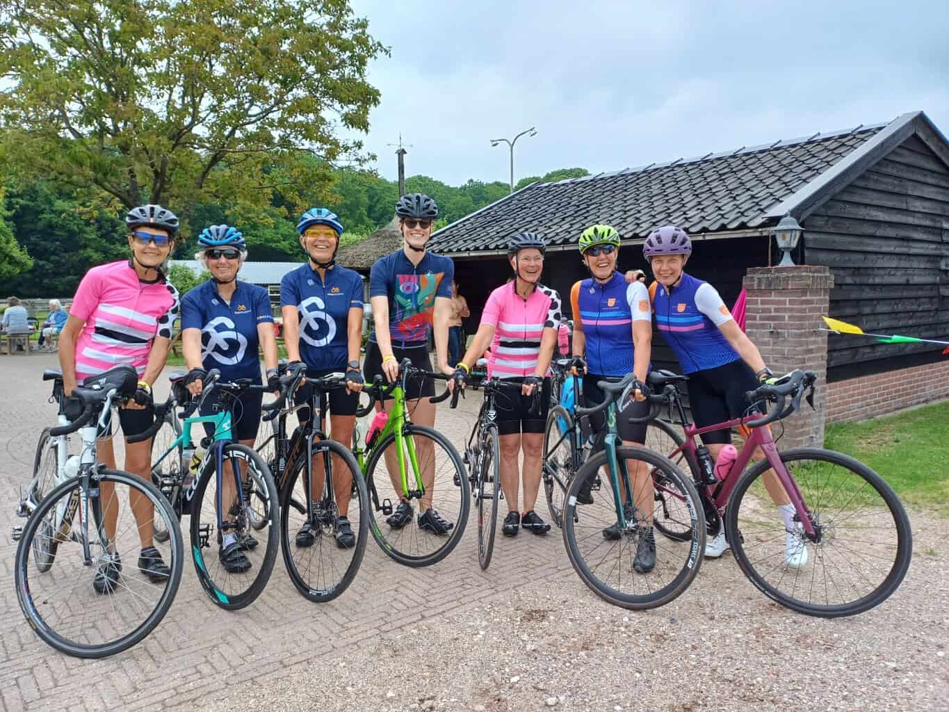 Samen op pad in Eibergen met “Deerns op ’t rad” -