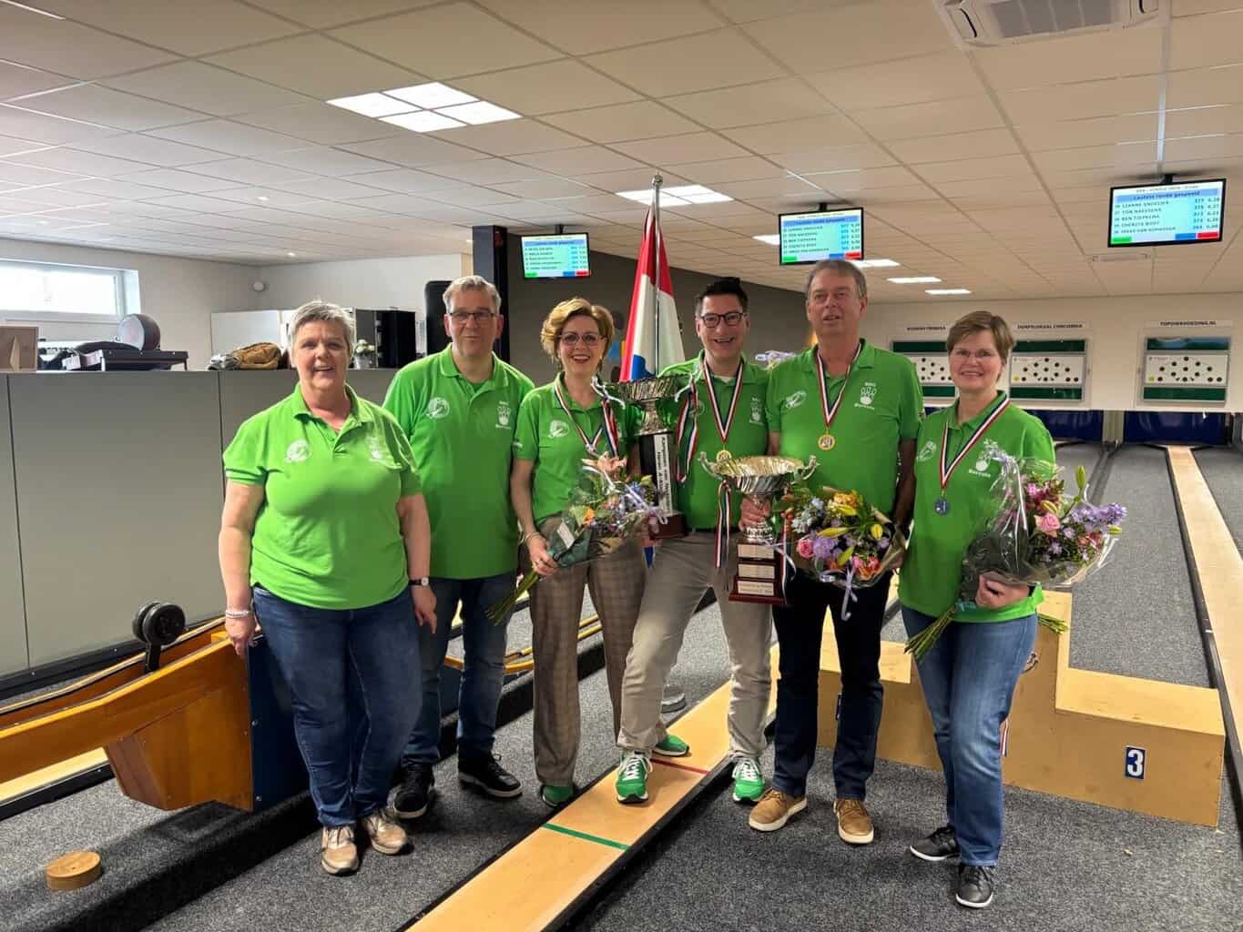 Borculo viert uitzonderlijk succes op Nederlands Kampioenschap kegelen -