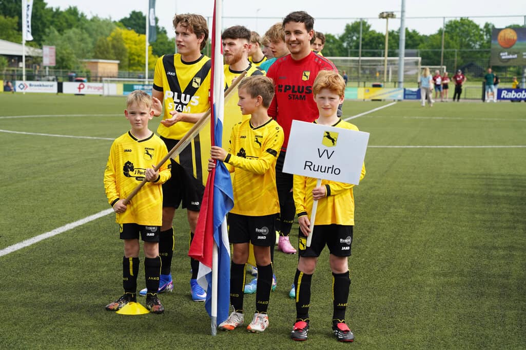 Silkeborg IF wint 40e PLUS Stam Karel Stegeman Toernooi, VV Ruurlo sluit af als twaalfde -