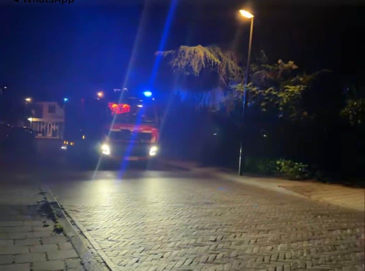 Brandweer rukt uit voor schoorsteenbrand in Borculo -