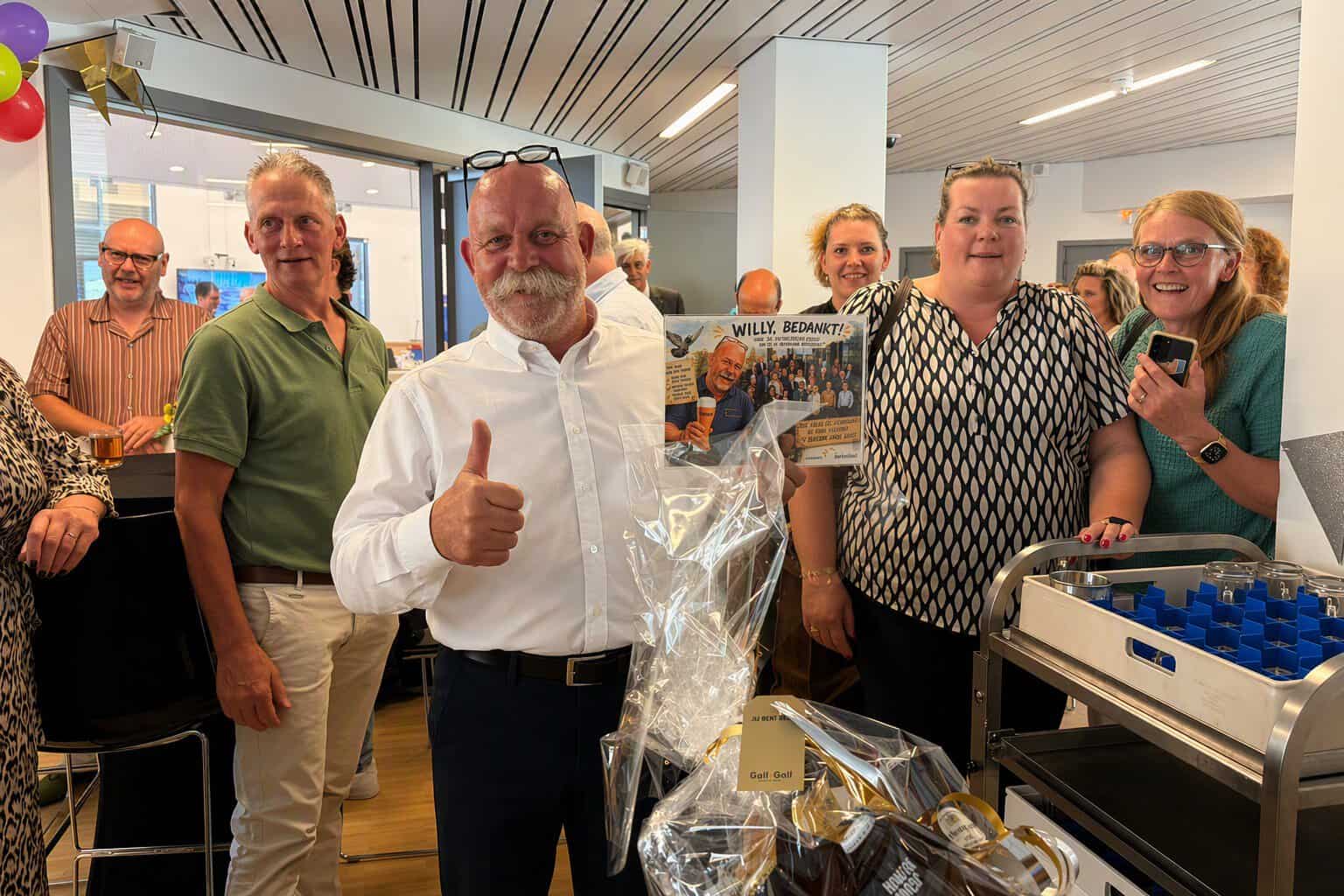 Gemeenteraad zet vertrekkend bode Willy Meulenveld in het zonnetje -