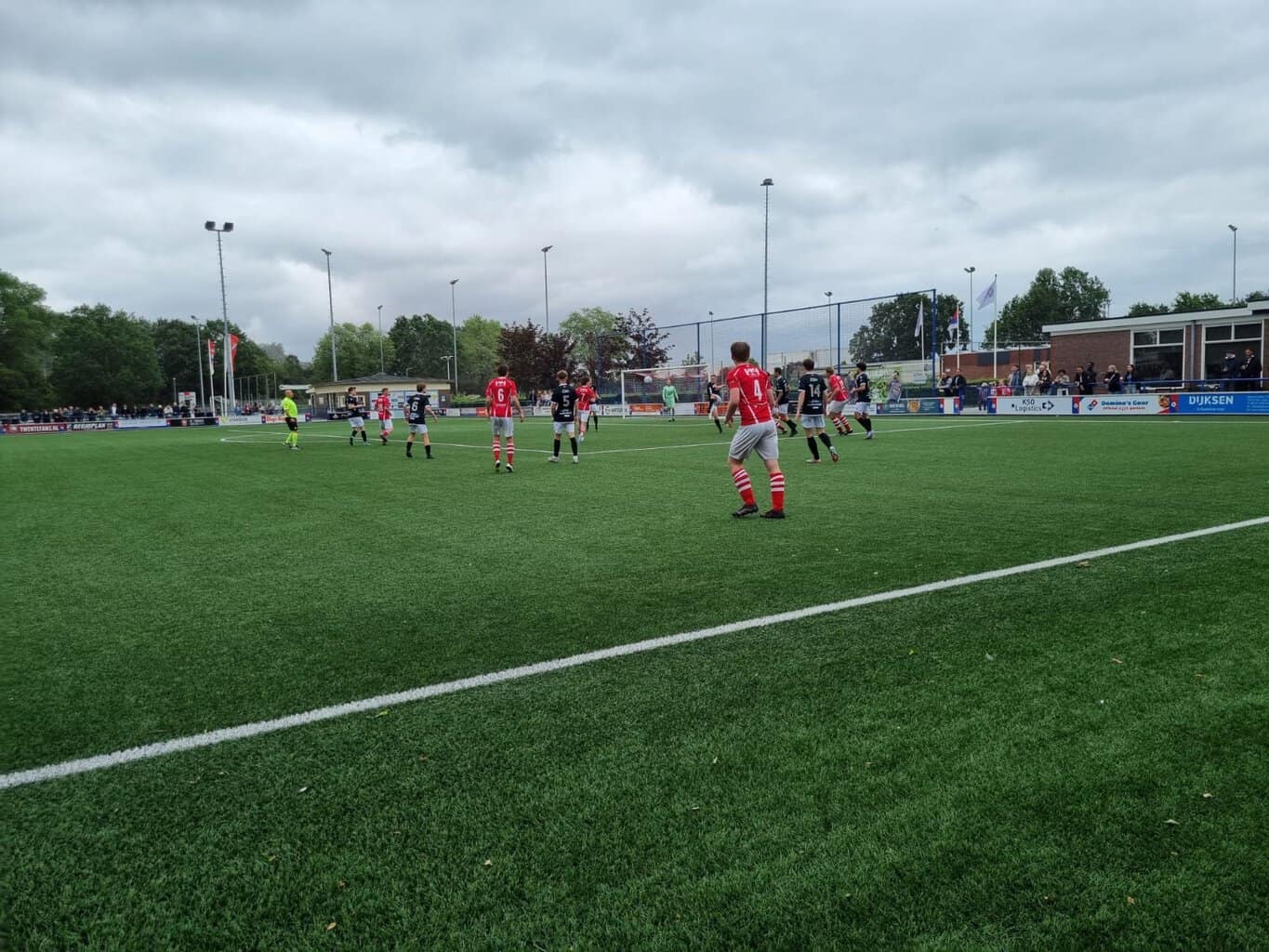 Sportclub Neede handhaaft zich in de vierde klasse -