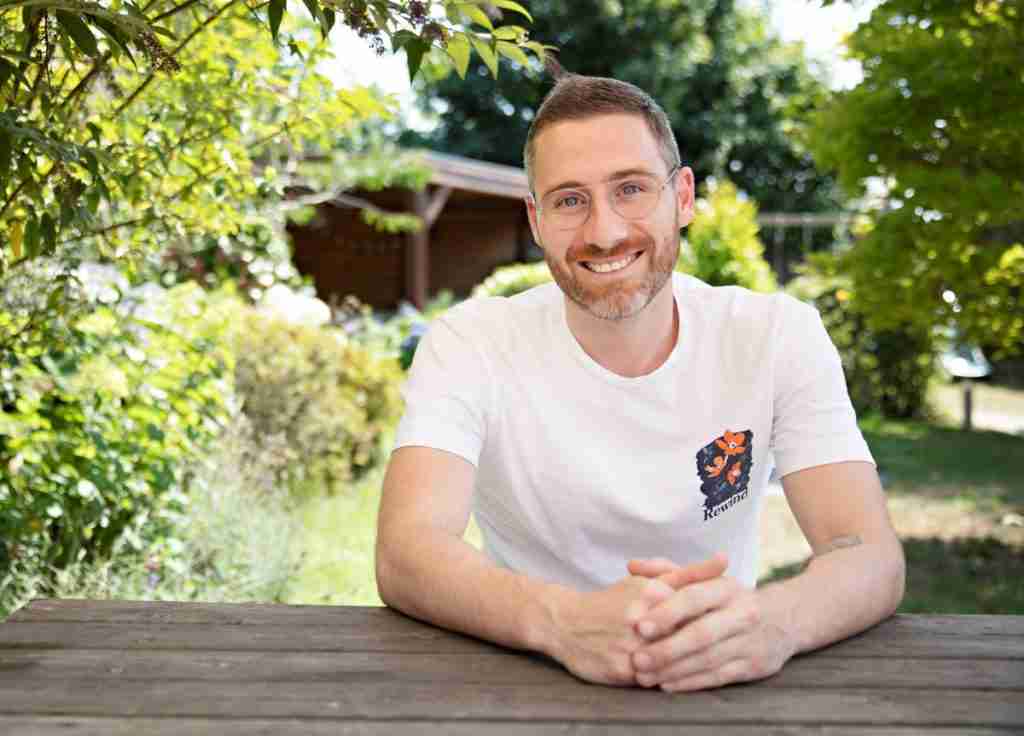Vrouwen van Borculo openen seizoen met bijzondere voorstelling van Rob Heebink