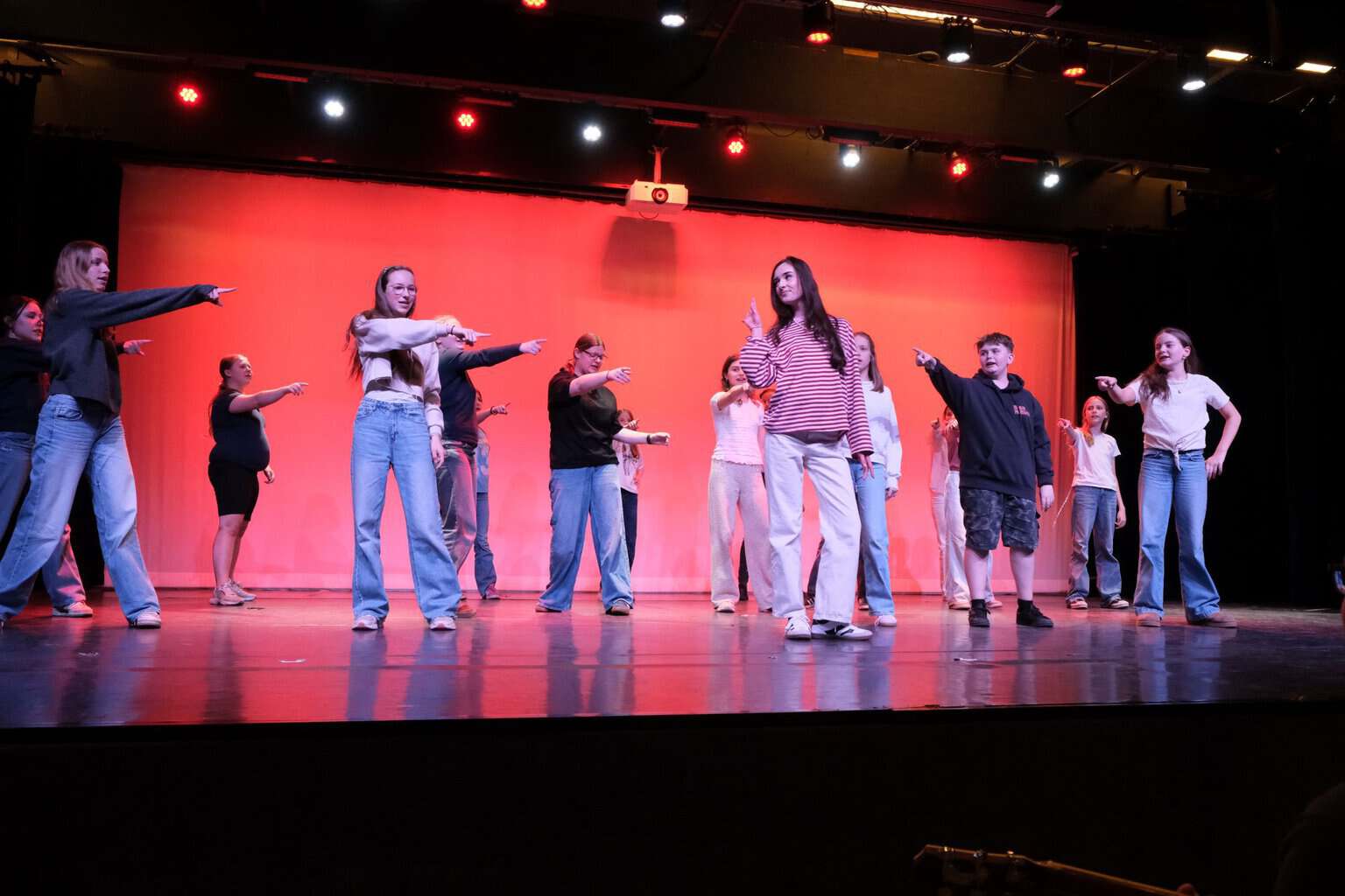 Het Assink brengt gloednieuwe musical ‘Monster’ op de planken -